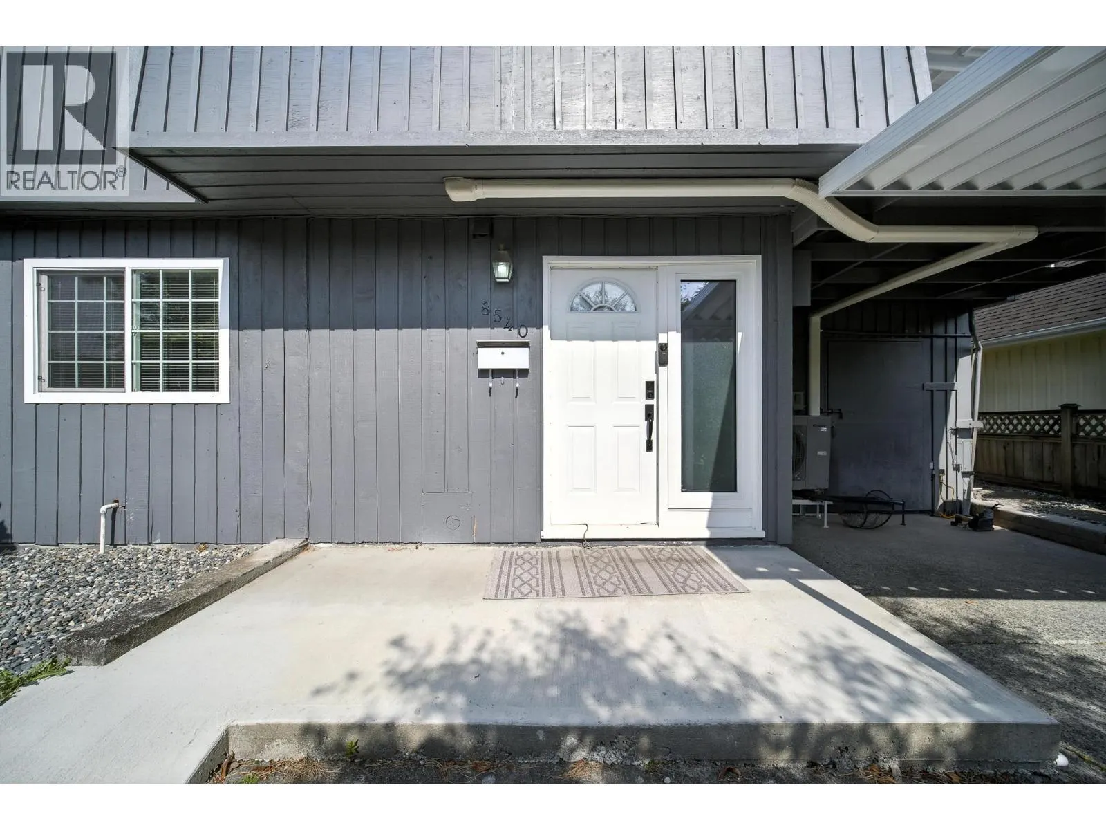 8540 ROSEBANK CRESCENT