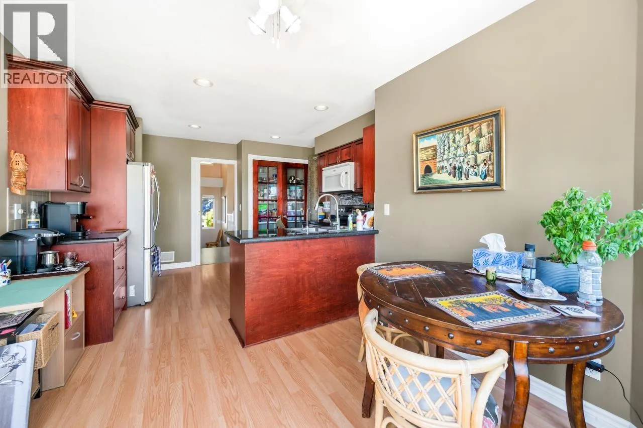 2984 LOTUS COURT
