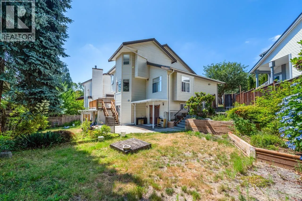 2984 LOTUS COURT