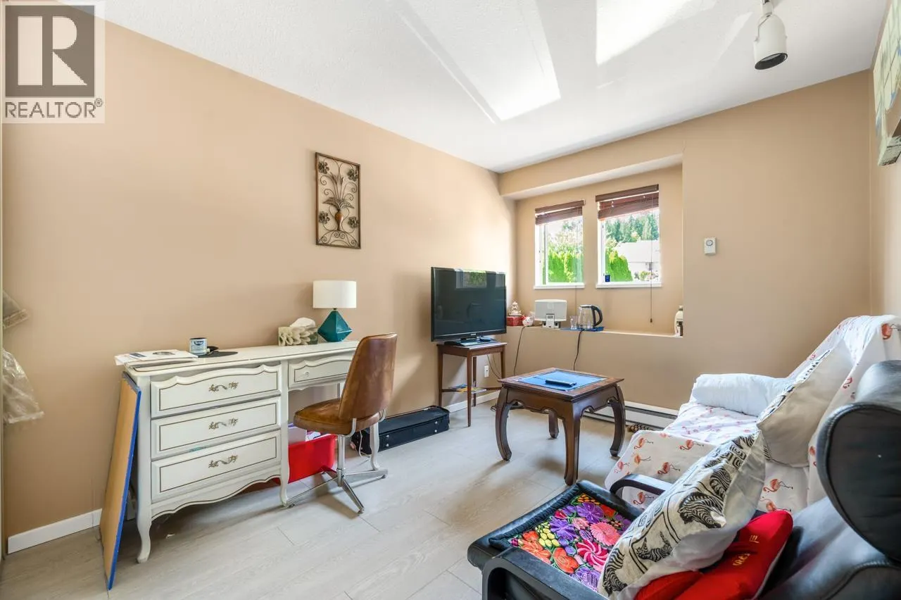 2984 LOTUS COURT