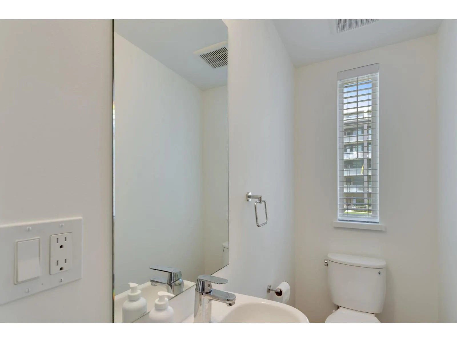 147 15778 85 AVENUE