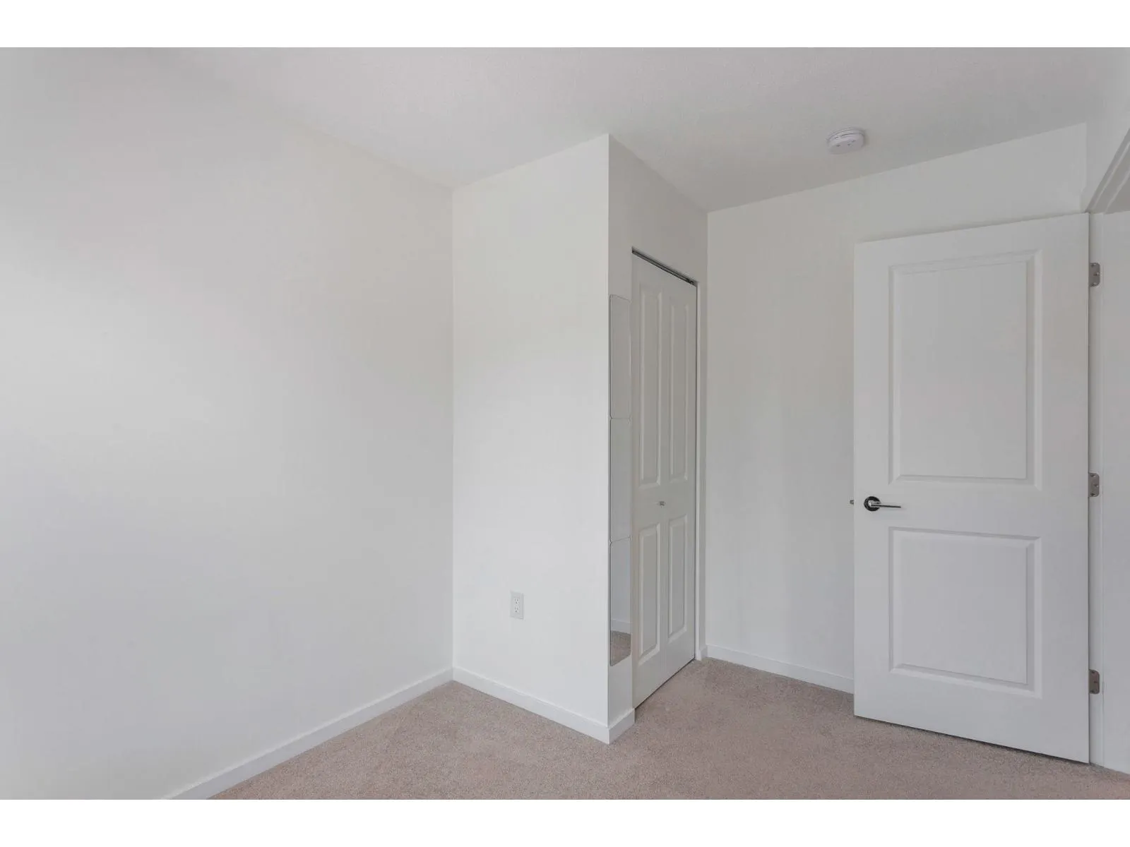 147 15778 85 AVENUE