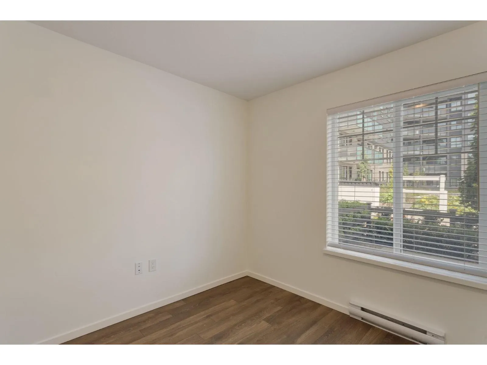 147 15778 85 AVENUE