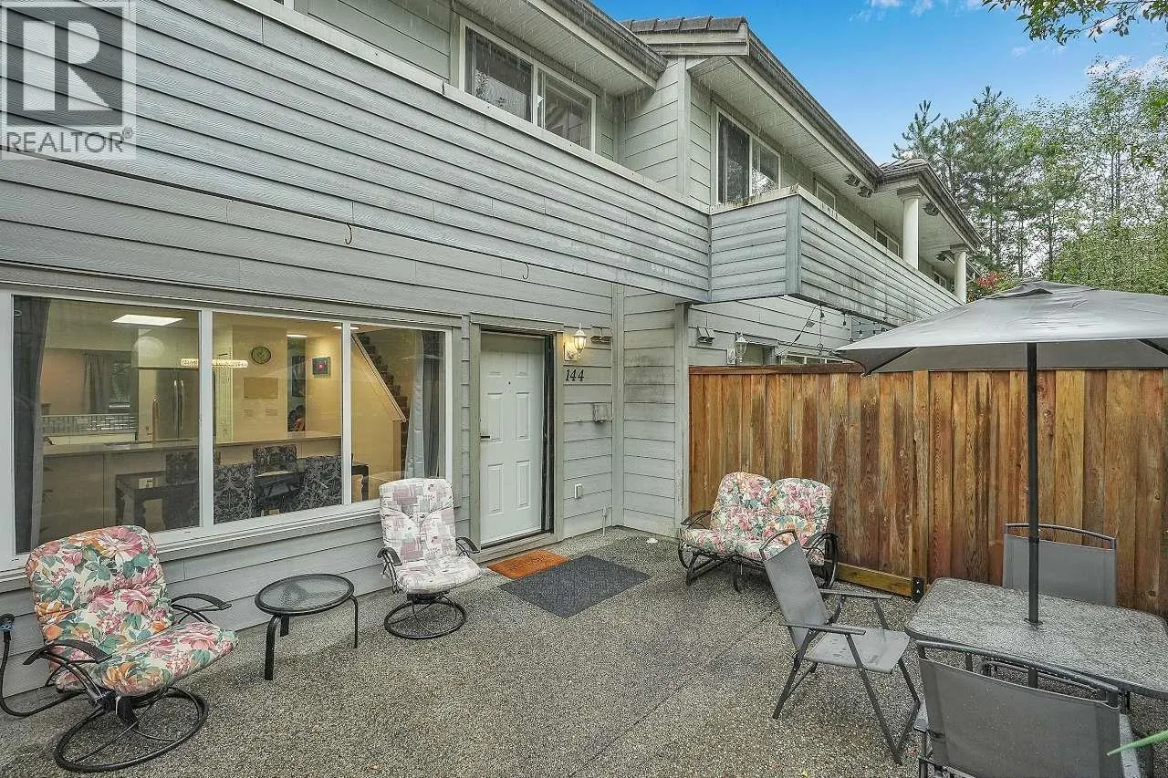 144 SHORELINE CIRCLE