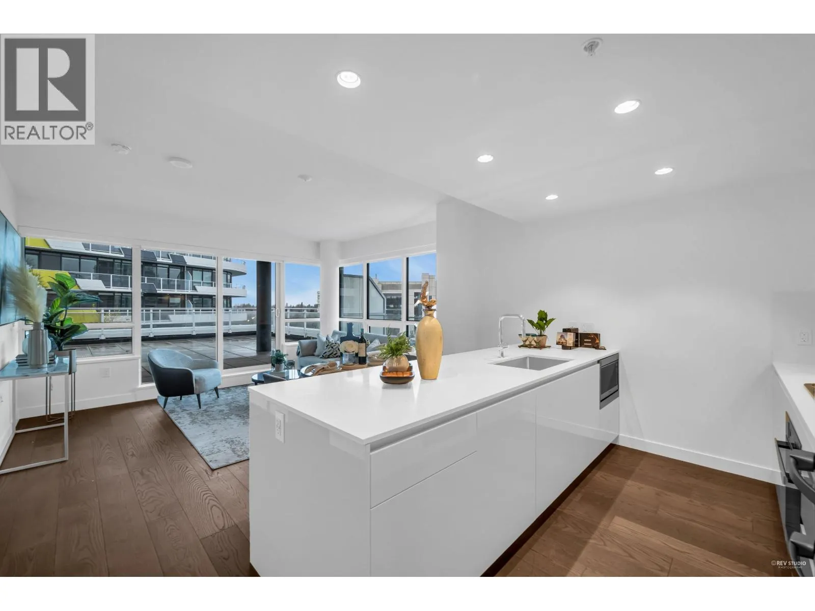 703 5766 GILBERT ROAD