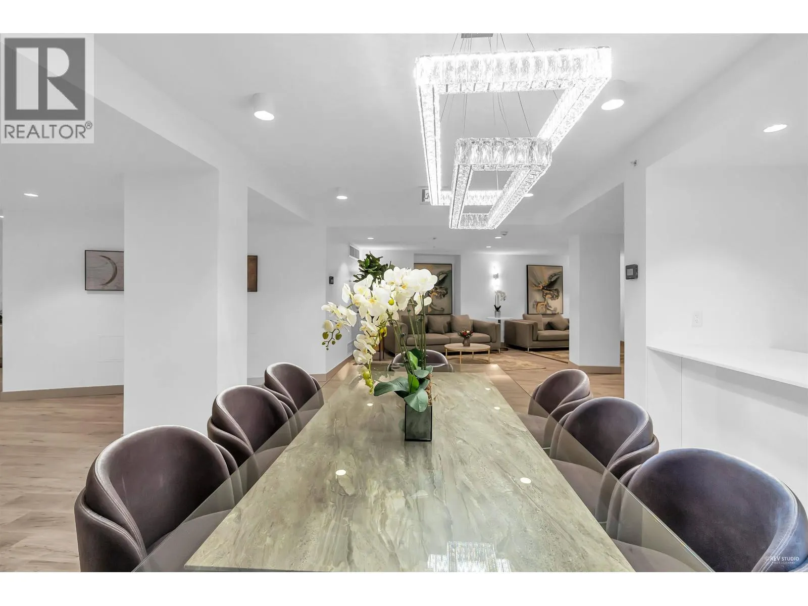 703 5766 GILBERT ROAD
