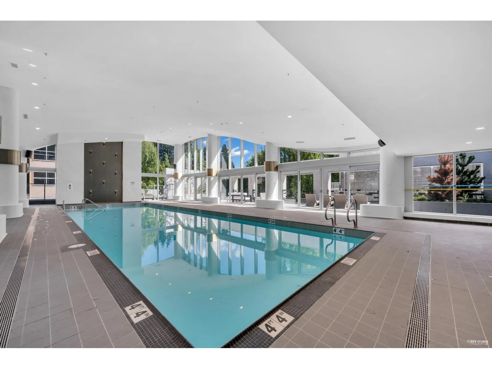 805 13778 100 AVENUE