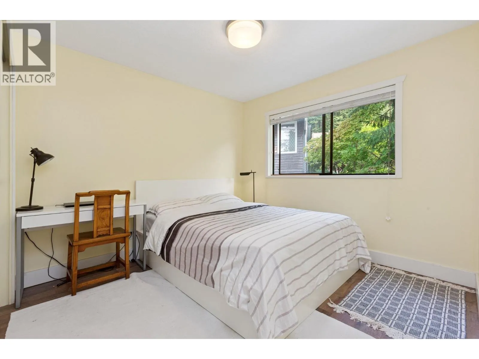 6 ELSDON BAY