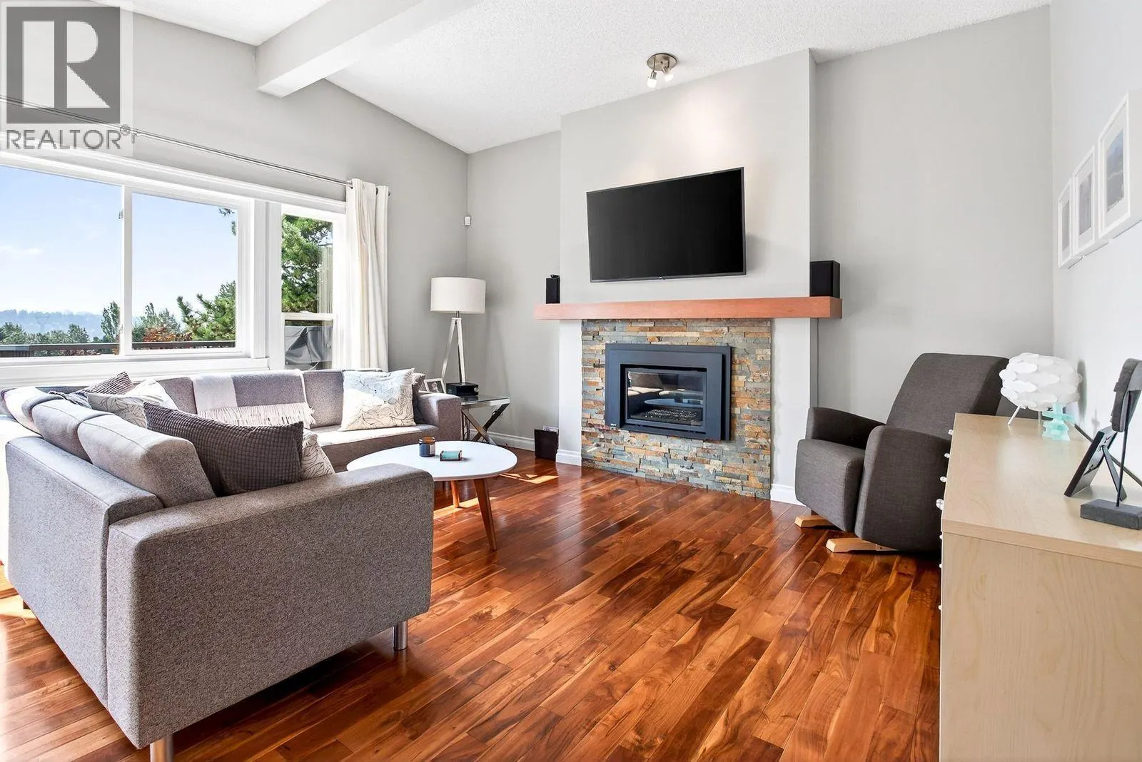 320 DARTMOOR DRIVE
