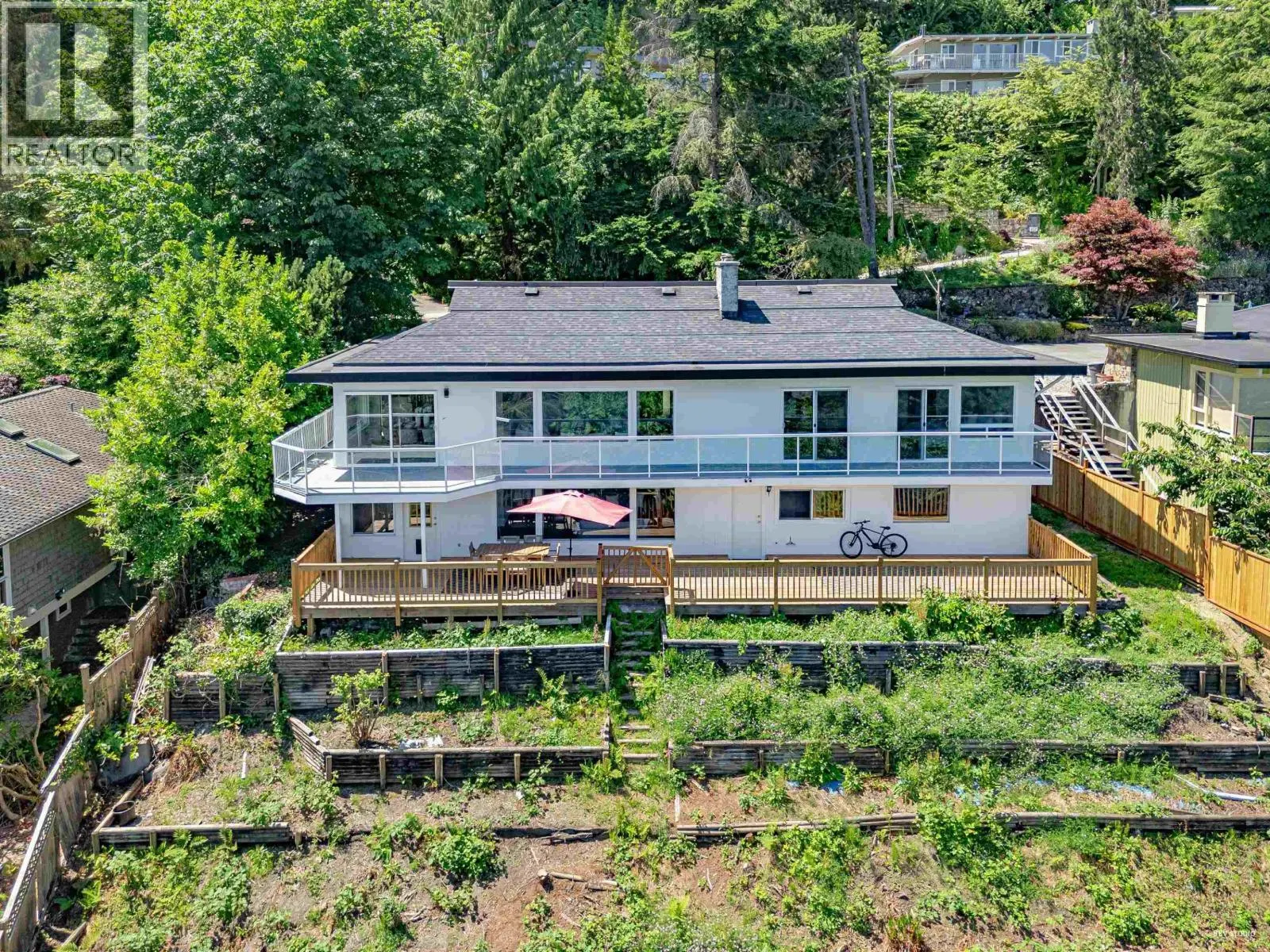 818 YOUNETTE DRIVE