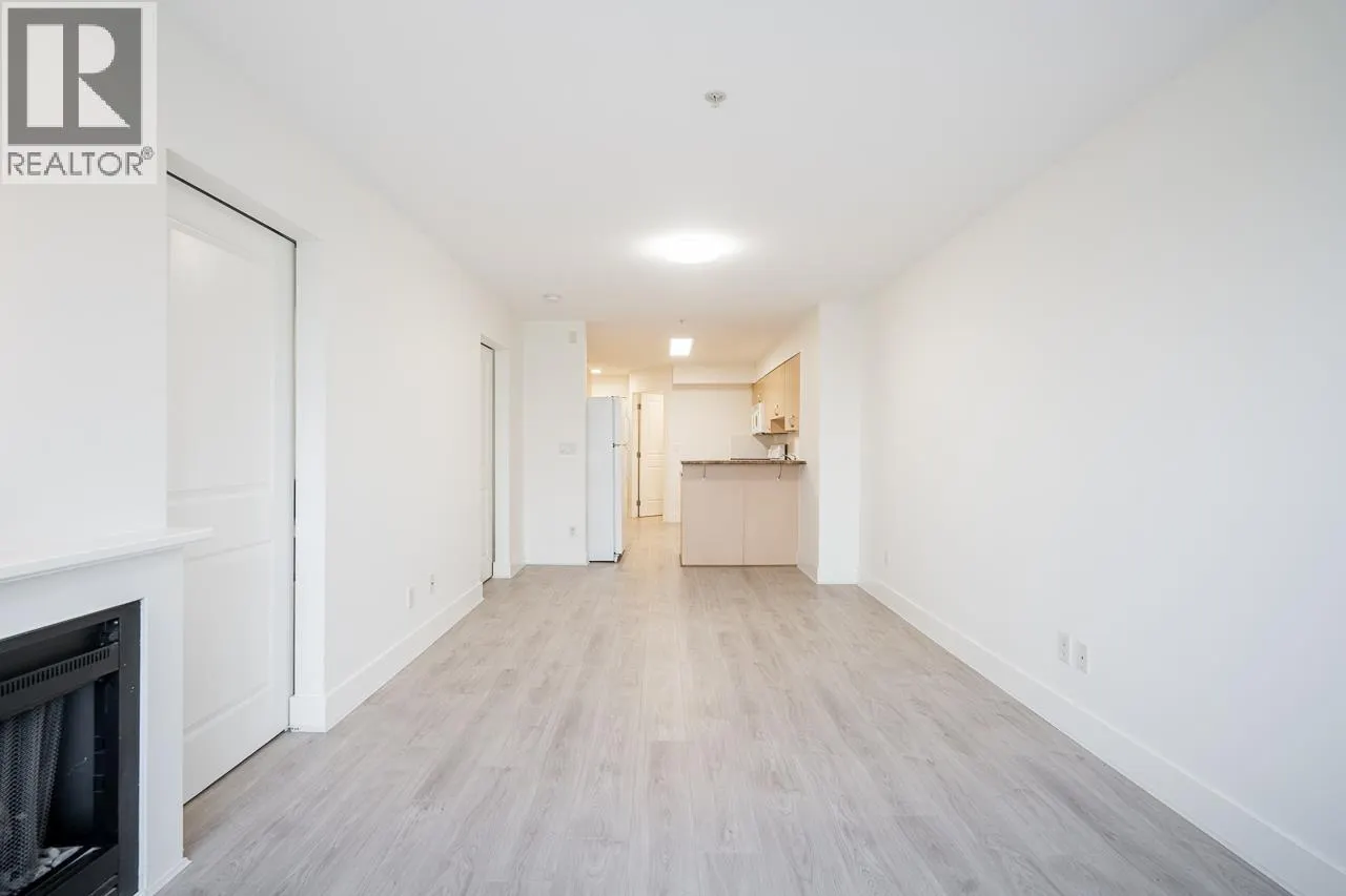 303 3423 E HASTINGS STREET