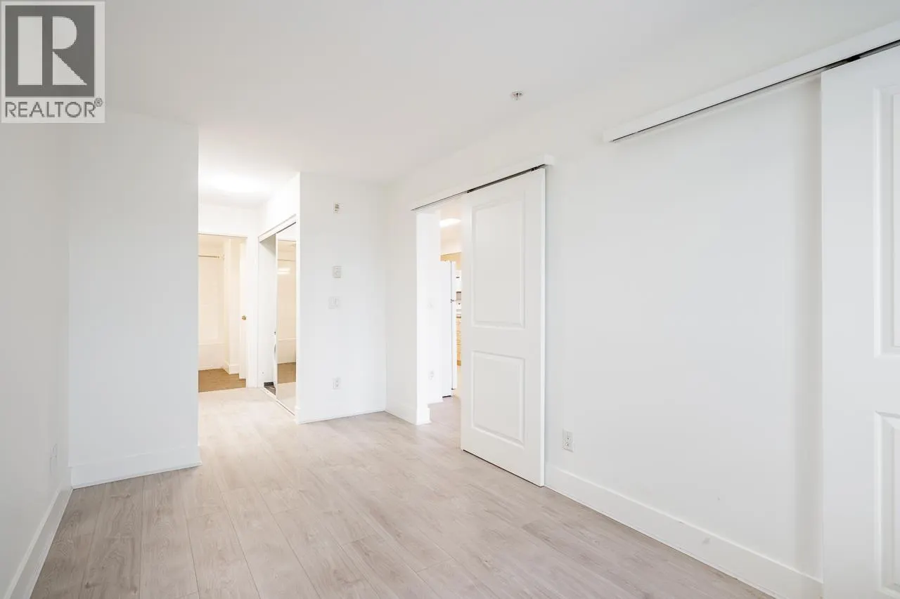 303 3423 E HASTINGS STREET