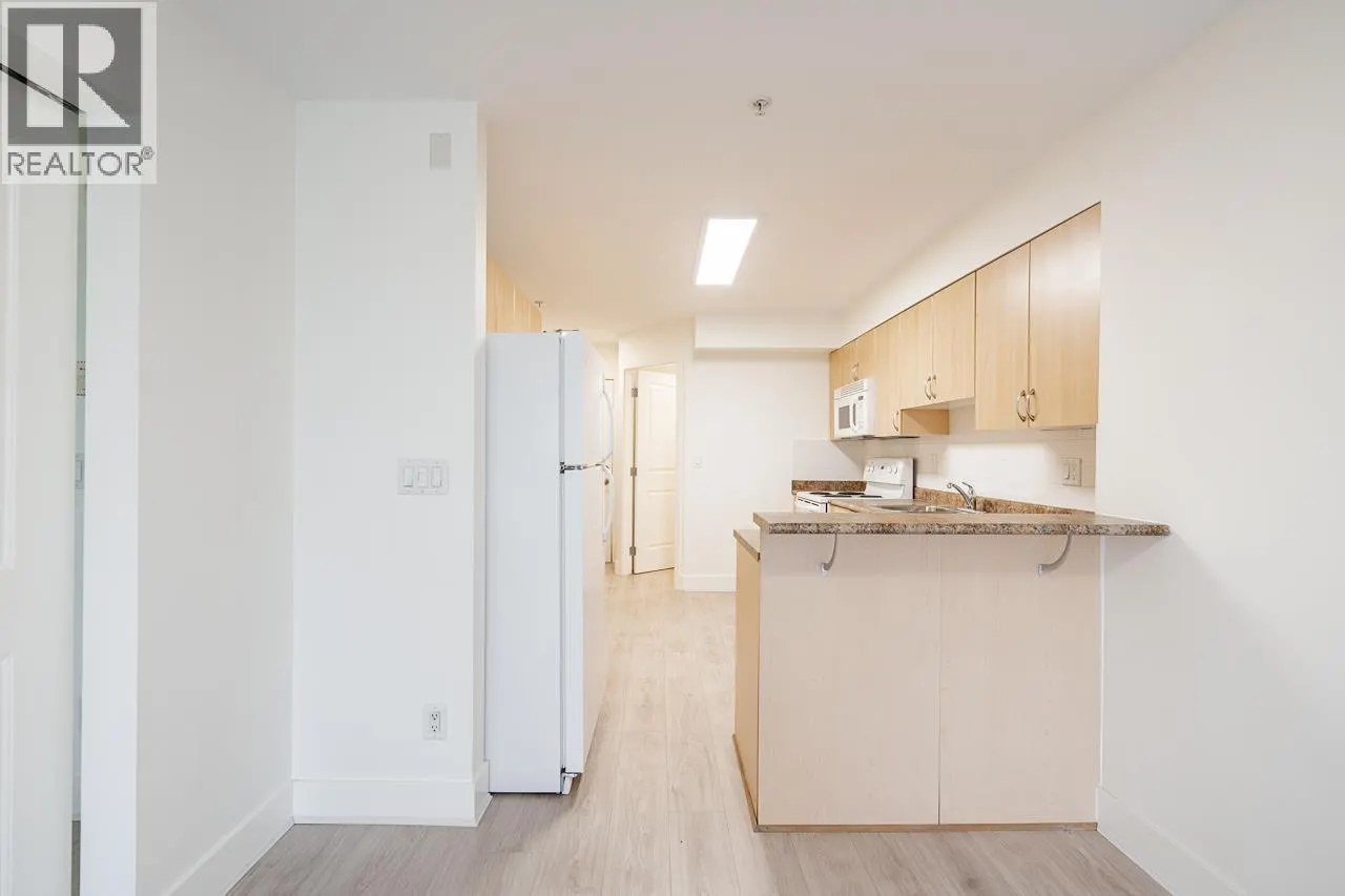 303 3423 E HASTINGS STREET