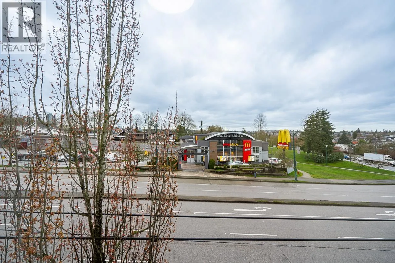 303 3423 E HASTINGS STREET