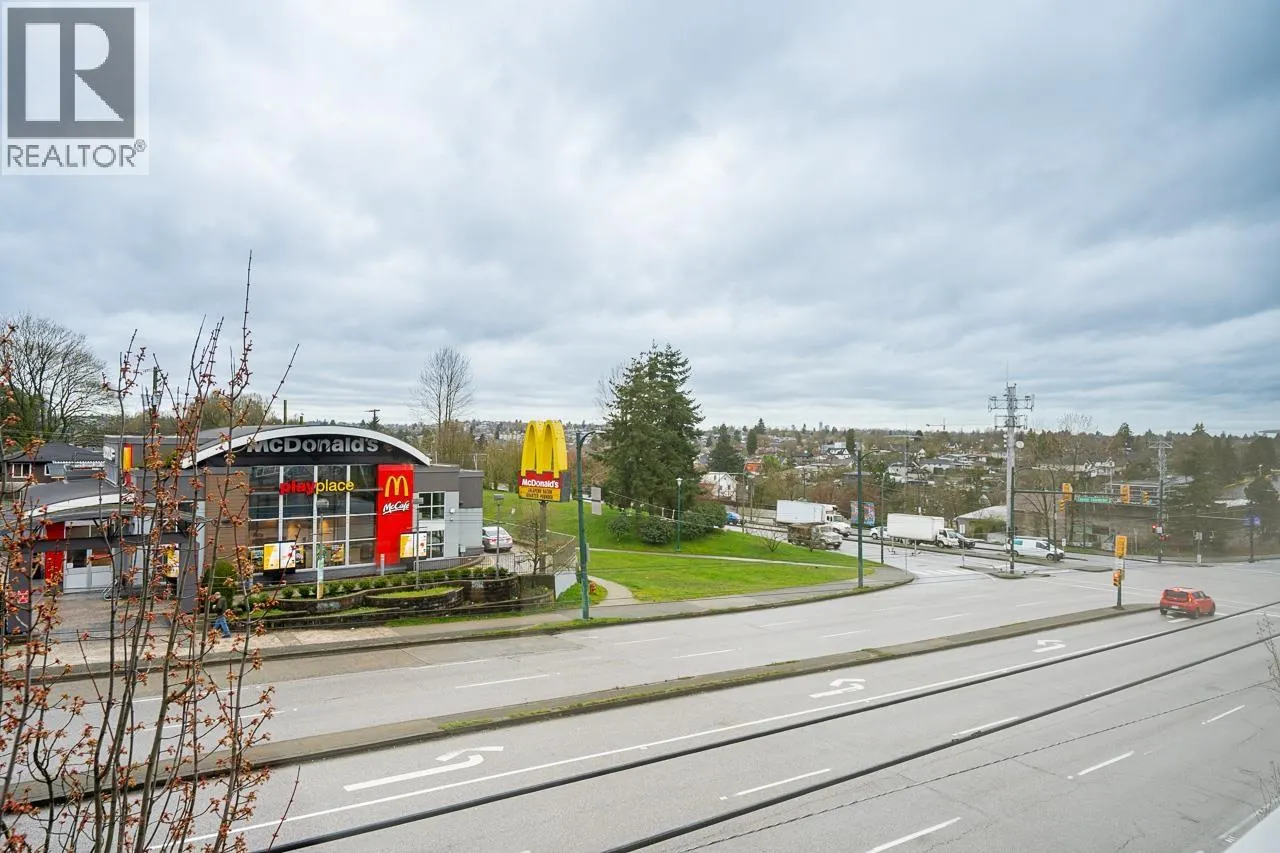 303 3423 E HASTINGS STREET