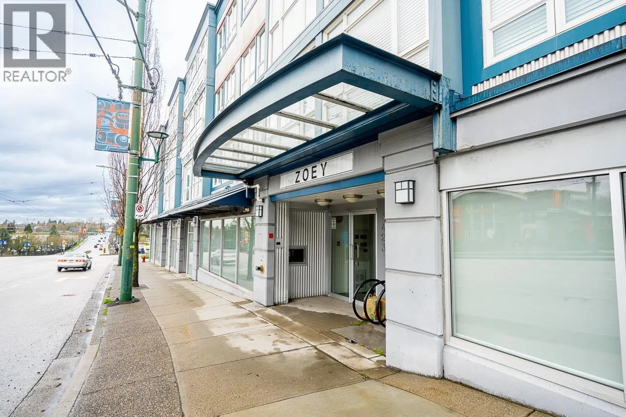 303 3423 E HASTINGS STREET