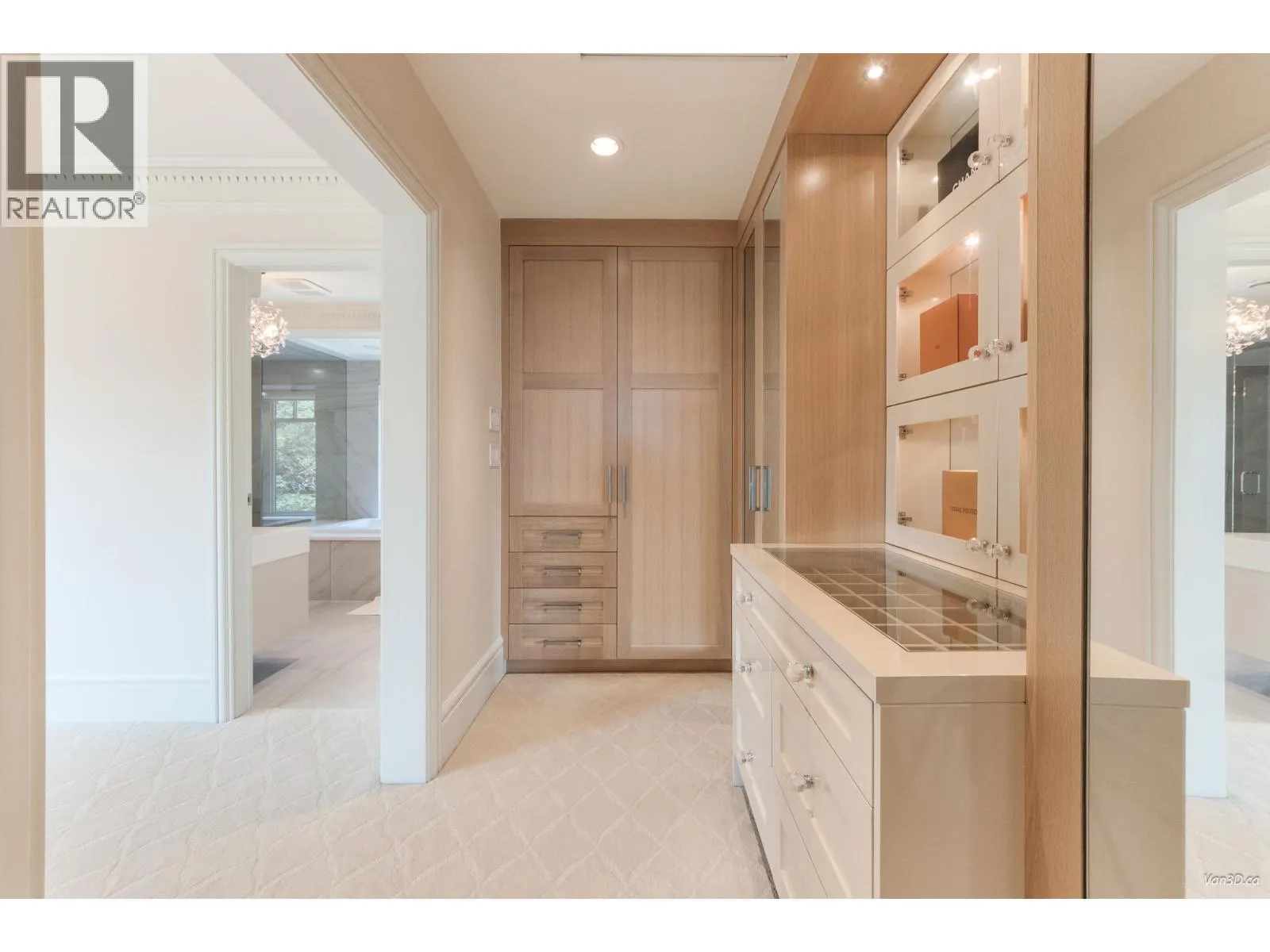 1192 W 39TH AVENUE