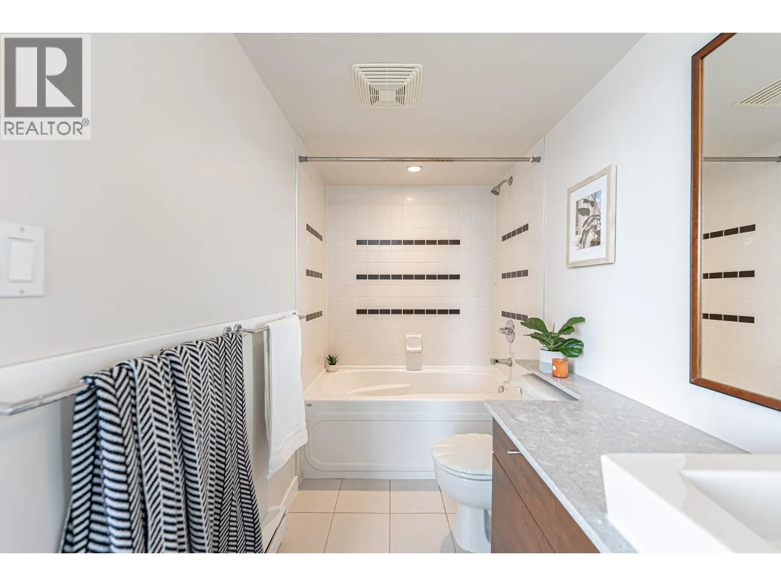 1406 4178 DAWSON STREET