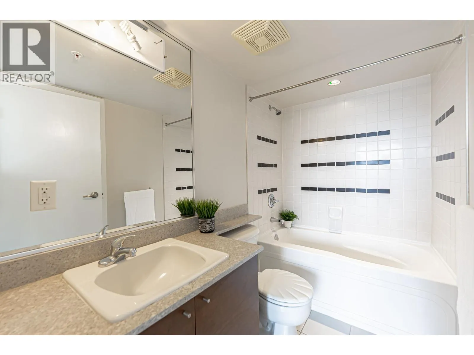 1406 4178 DAWSON STREET