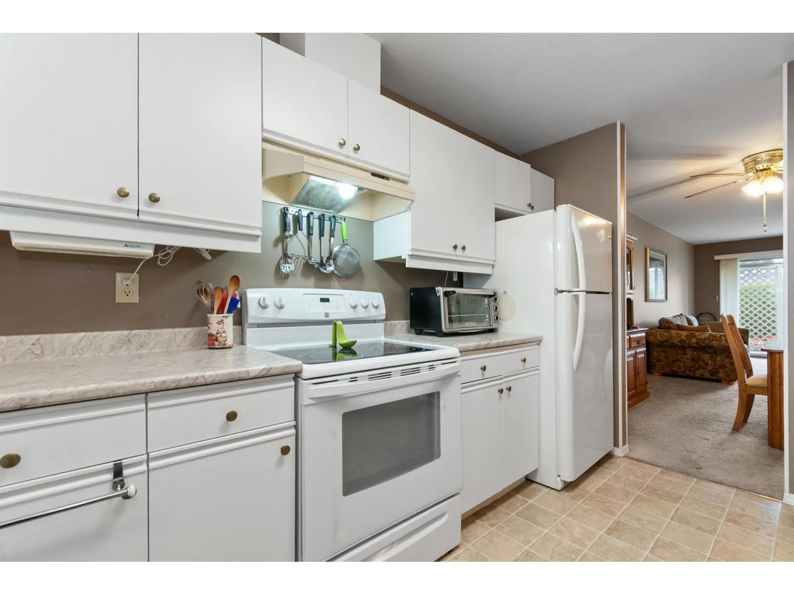 255 7610 EVANS ROAD|Sardis West Vedder