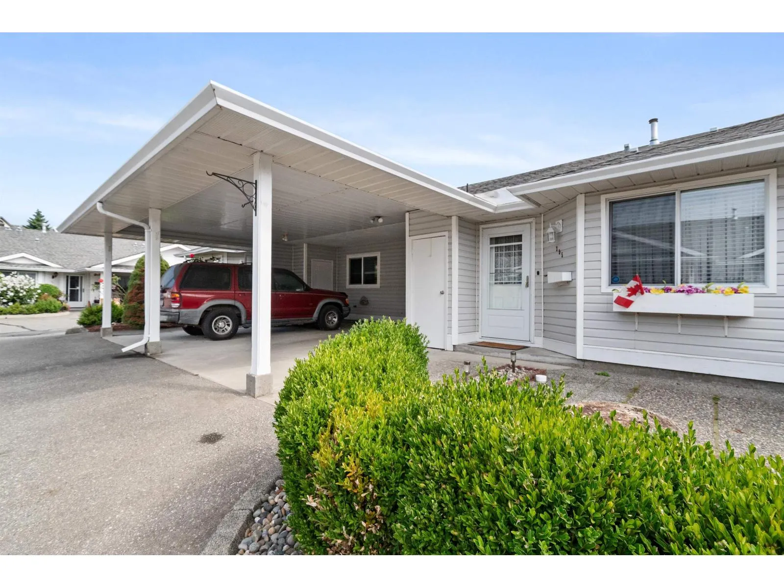 255 7610 EVANS ROAD|Sardis West Vedder
