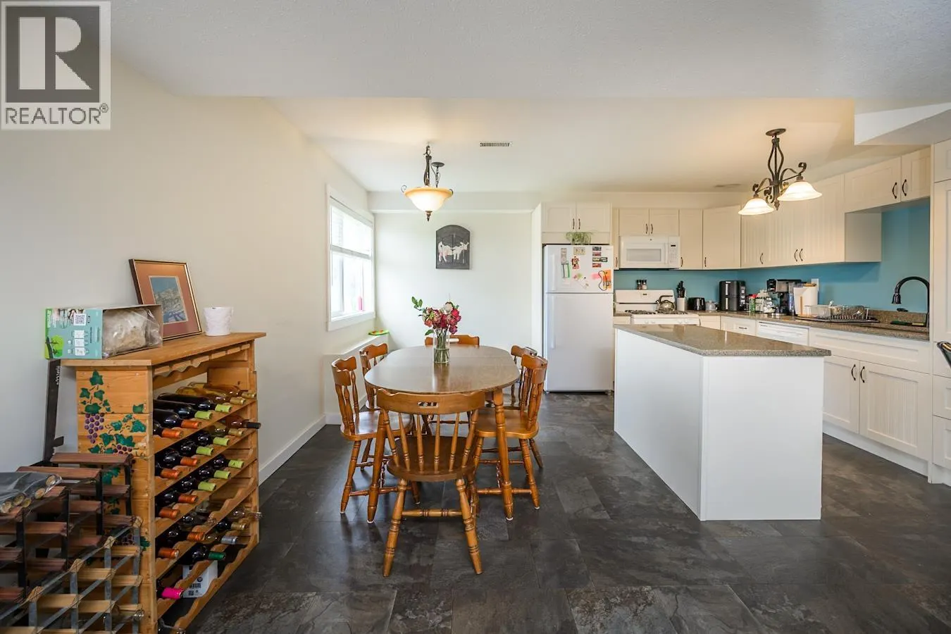 7003 TRYGG COURT