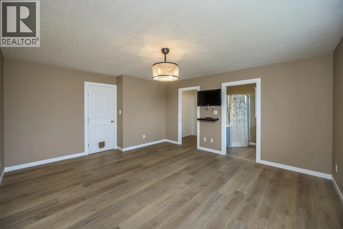 7003 TRYGG COURT