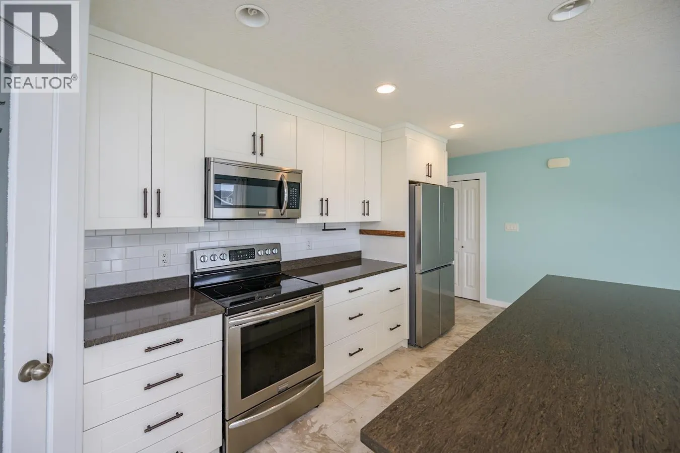 7003 TRYGG COURT