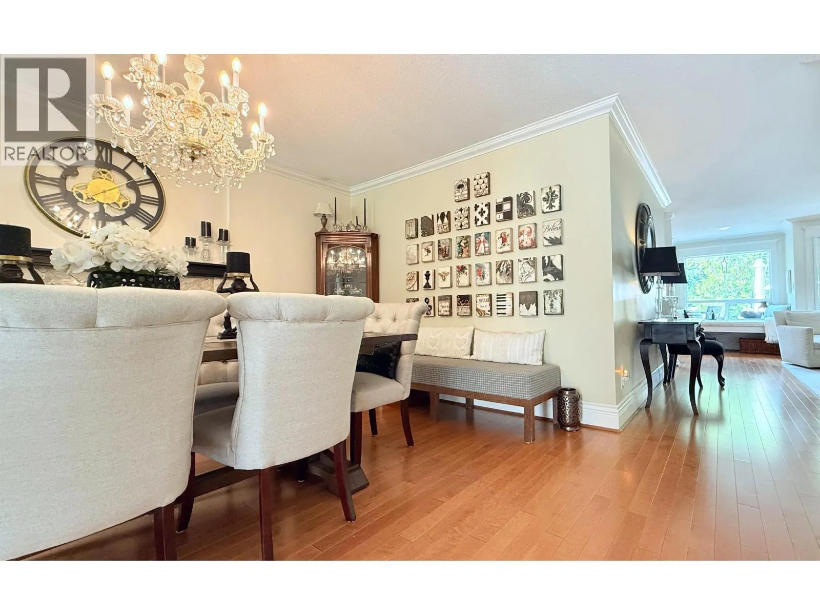 849 RIVERSIDE DRIVE