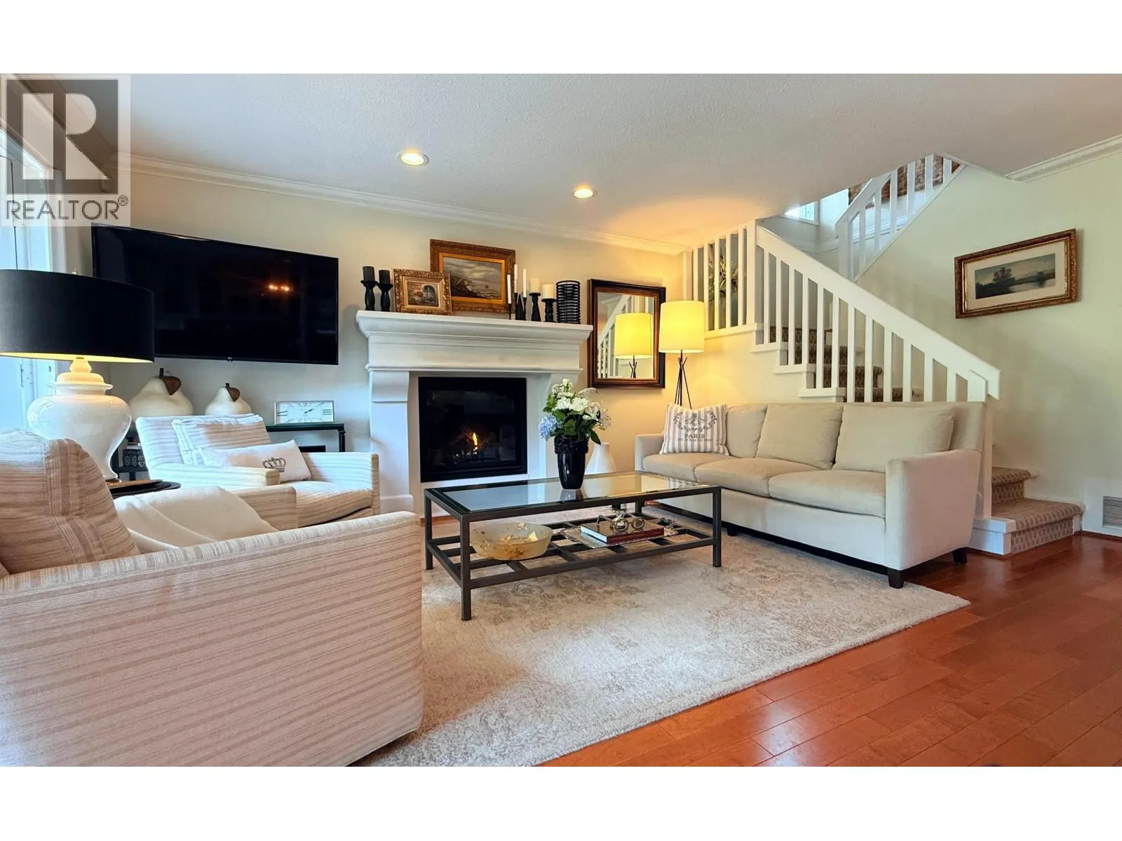 849 RIVERSIDE DRIVE