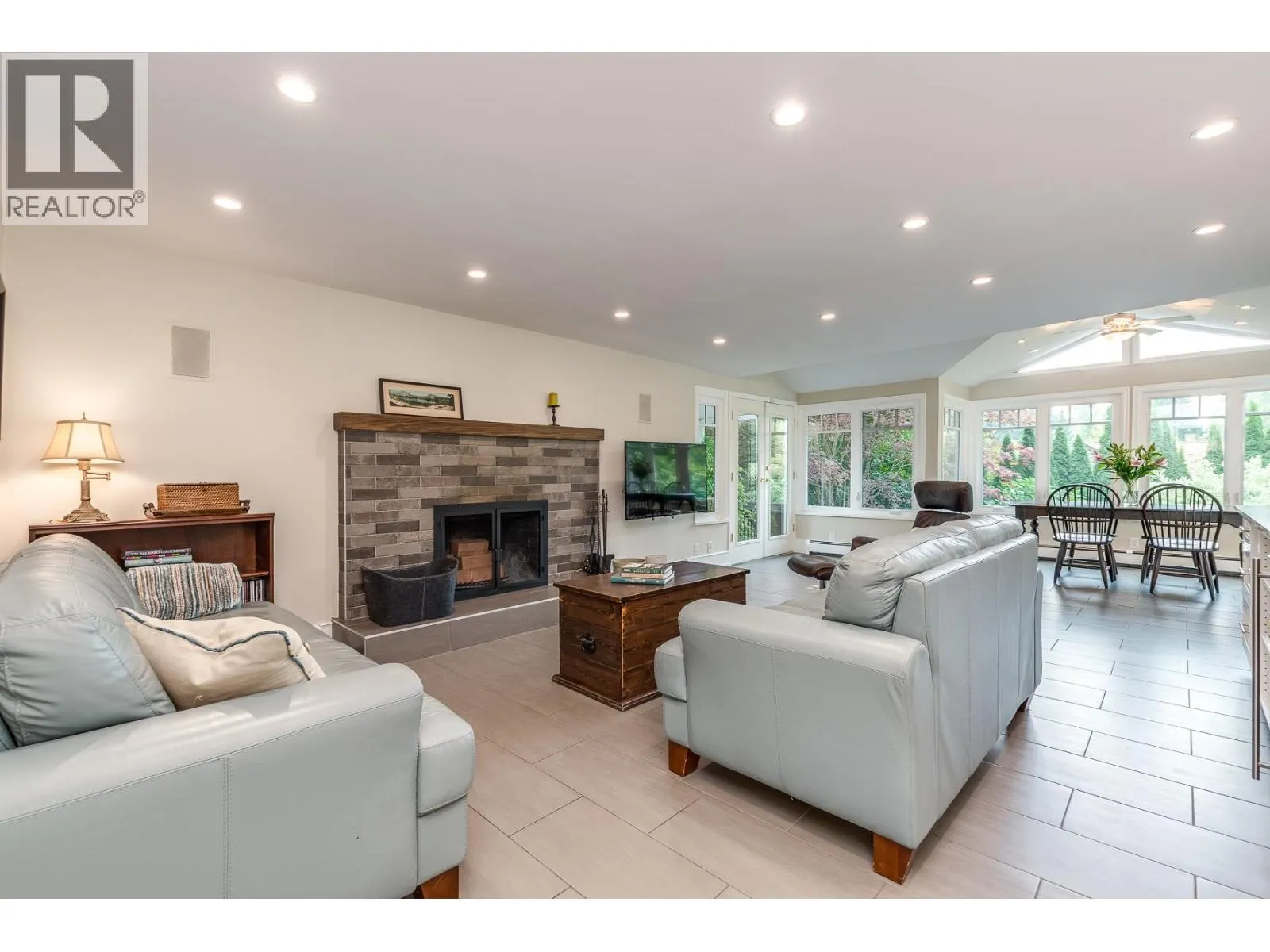 554 NEWCROFT PLACE