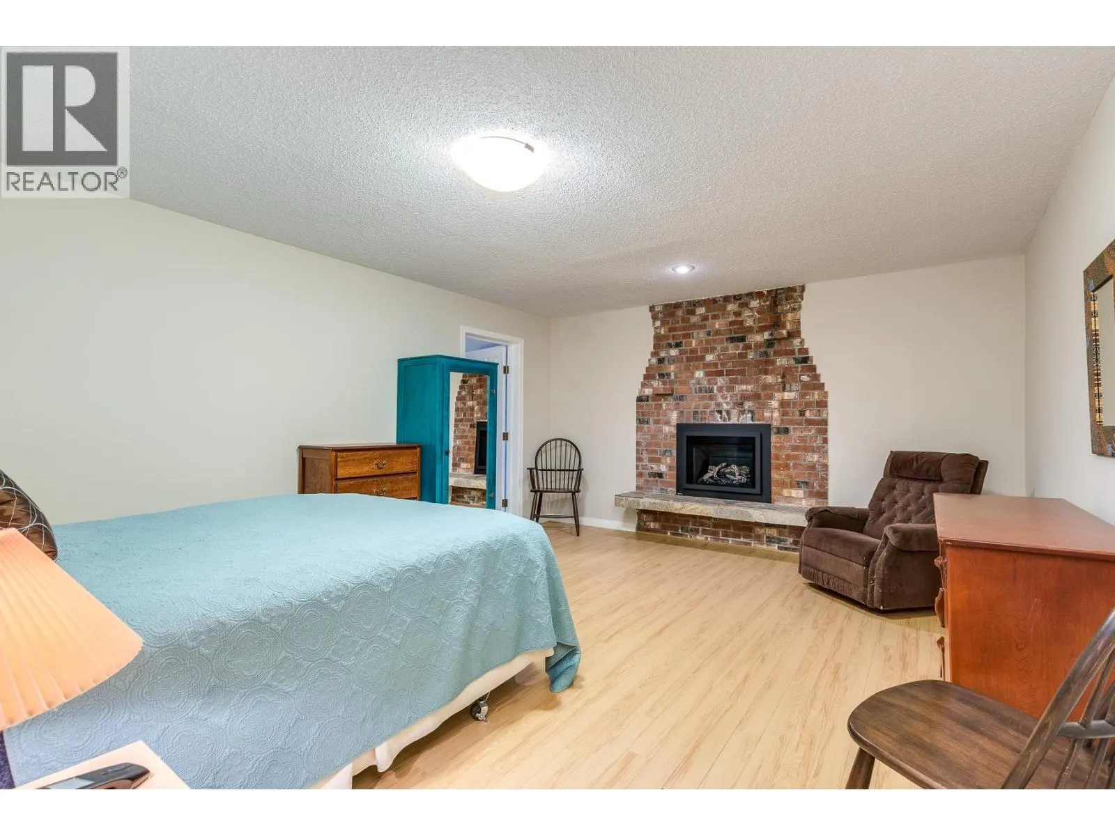 554 NEWCROFT PLACE