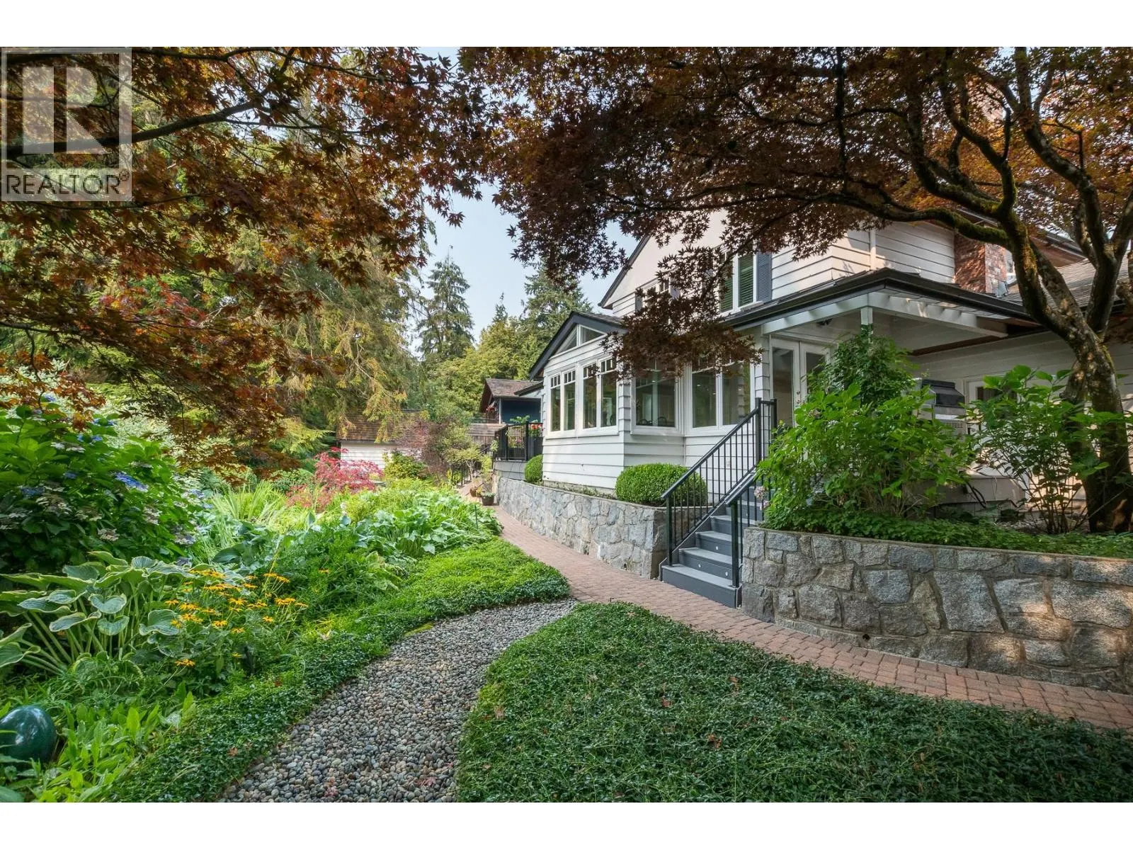 554 NEWCROFT PLACE