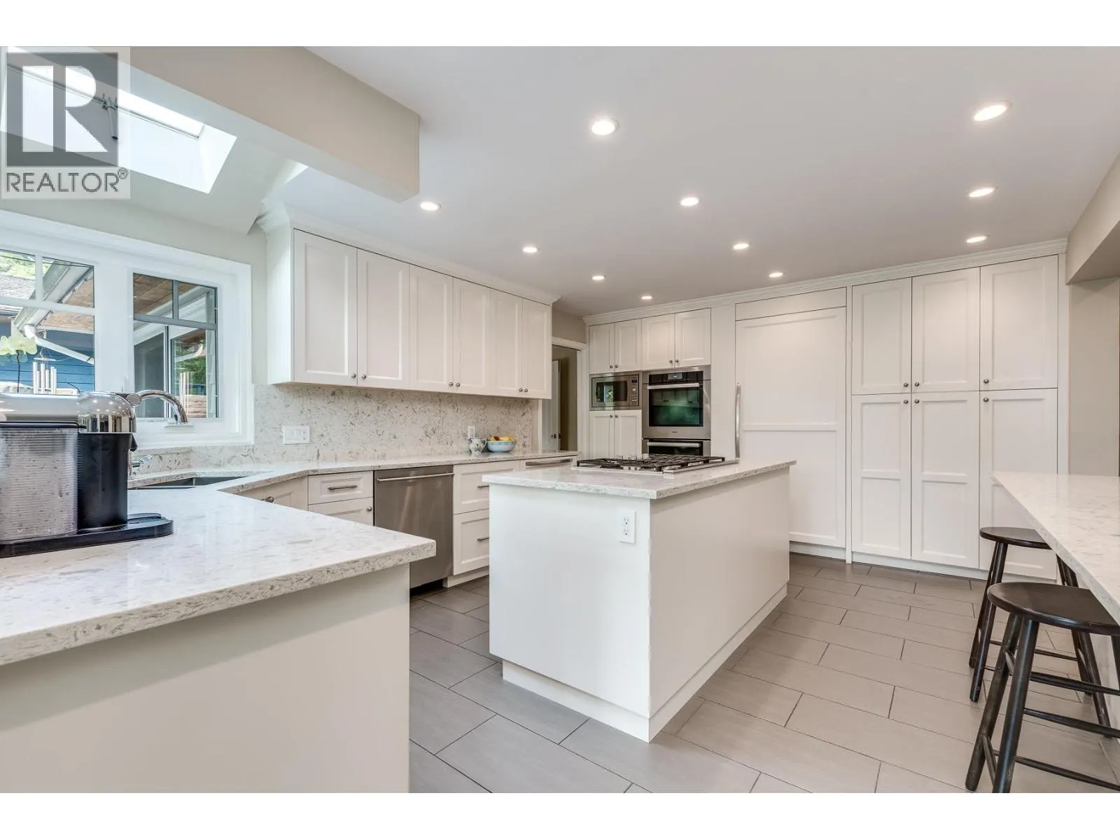 554 NEWCROFT PLACE