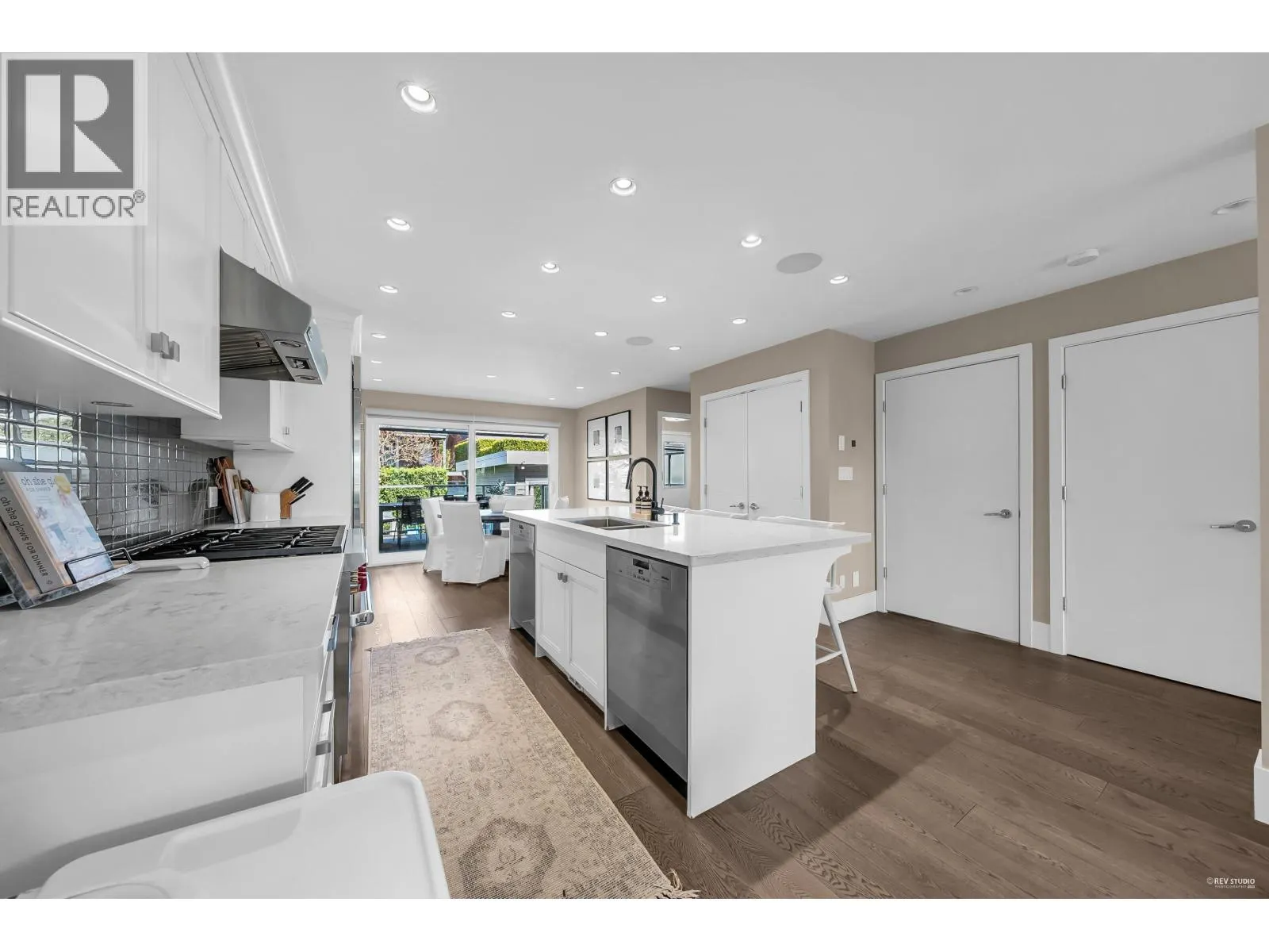 1251 CLYDE AVENUE