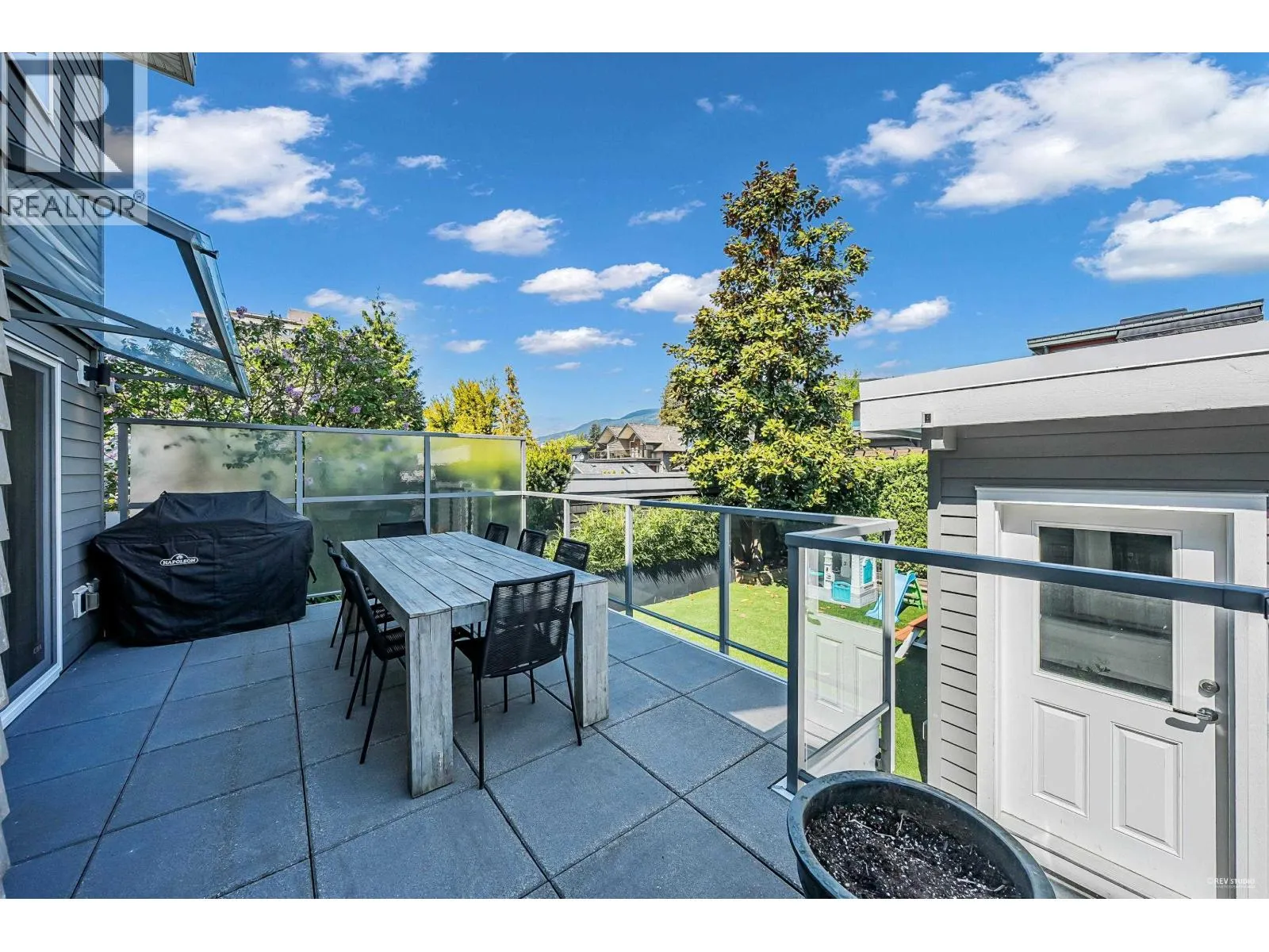 1251 CLYDE AVENUE