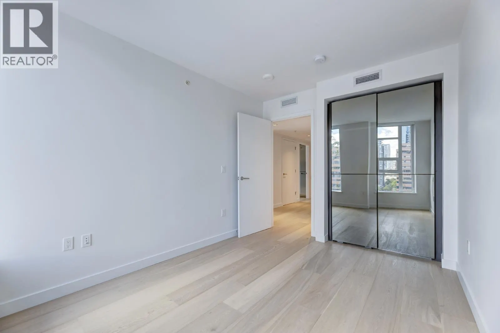 1208 1289 HORNBY STREET