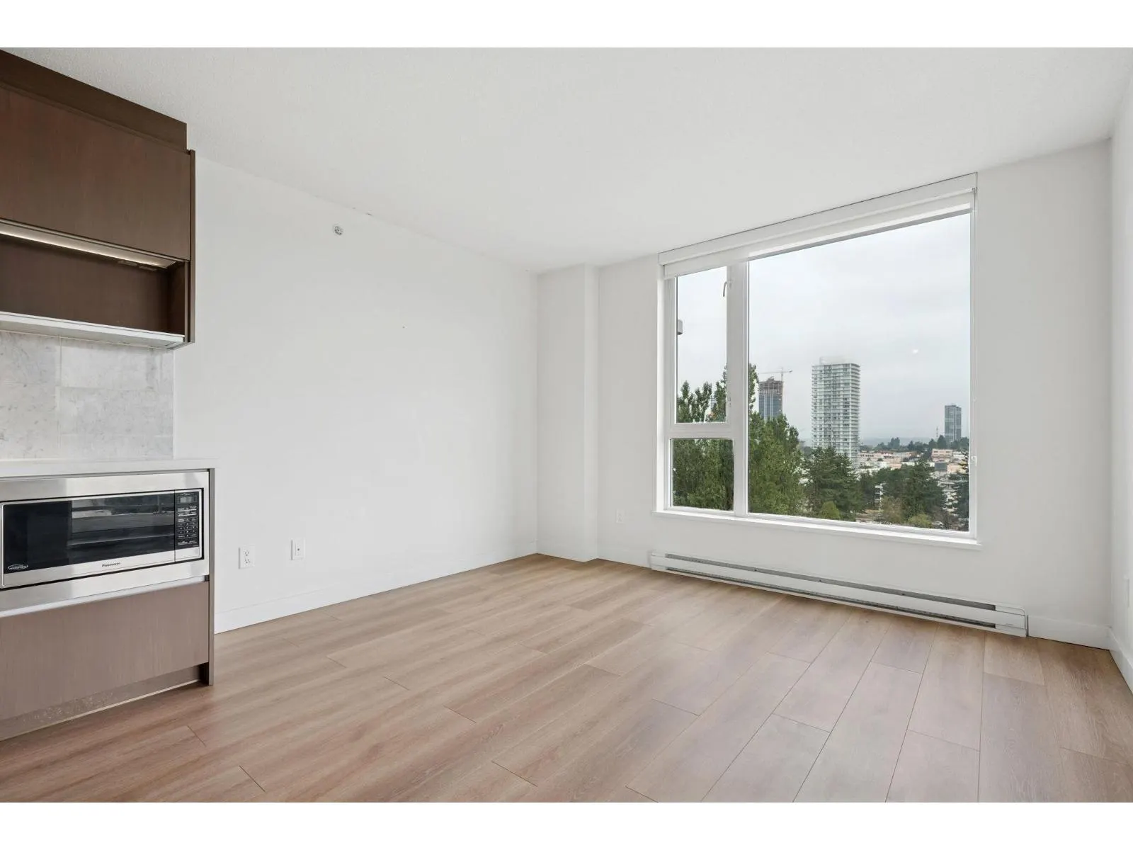 1512 13696 100 AVENUE