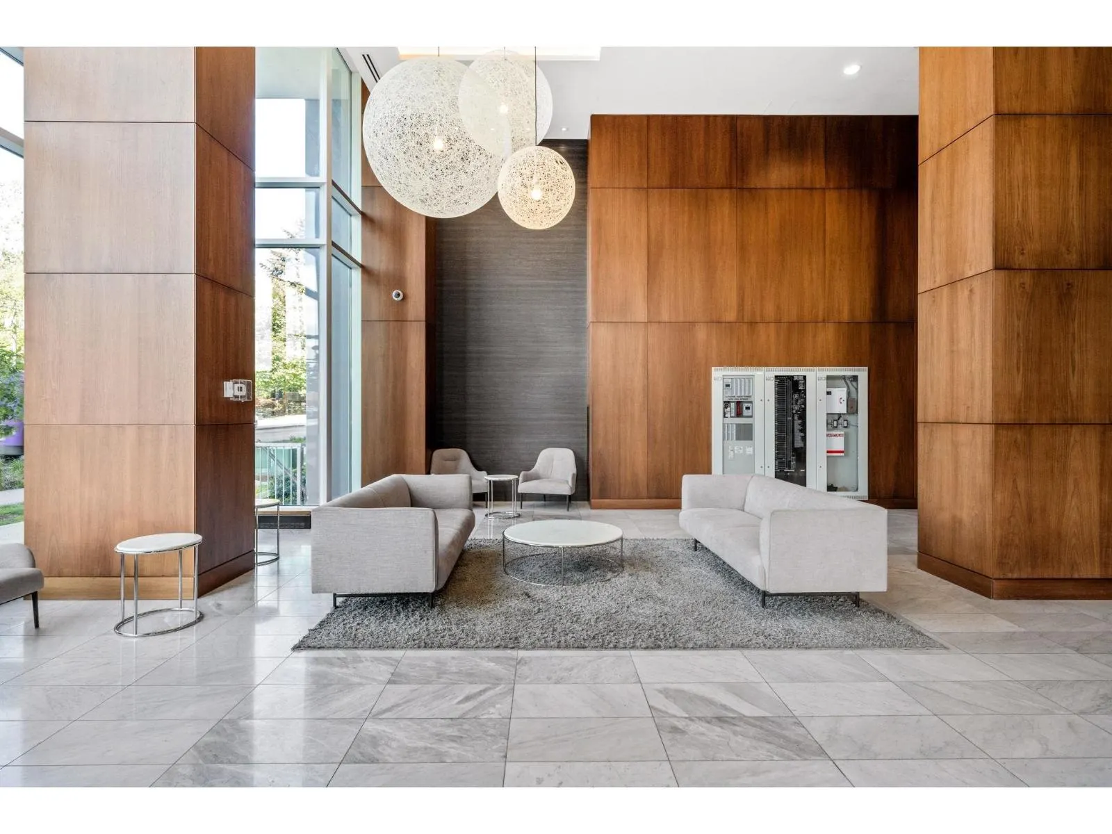 1512 13696 100 AVENUE