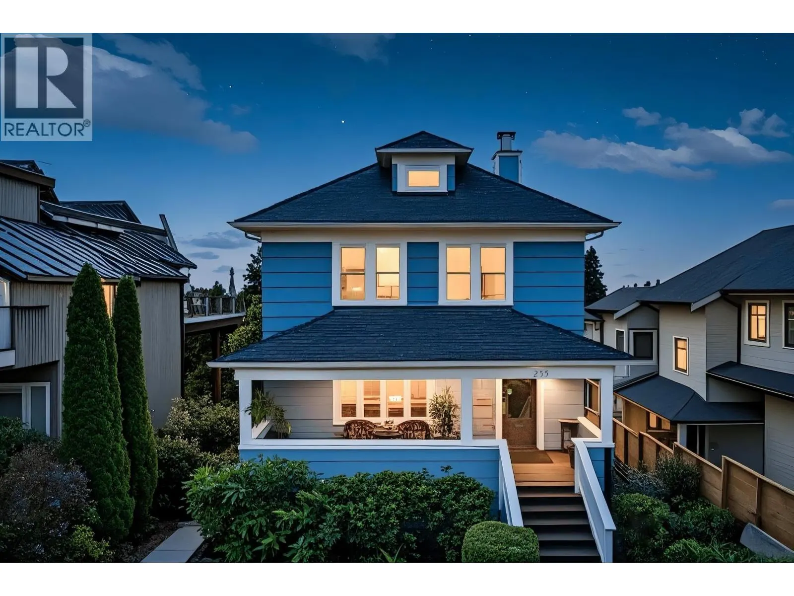 255 W 6TH STREET