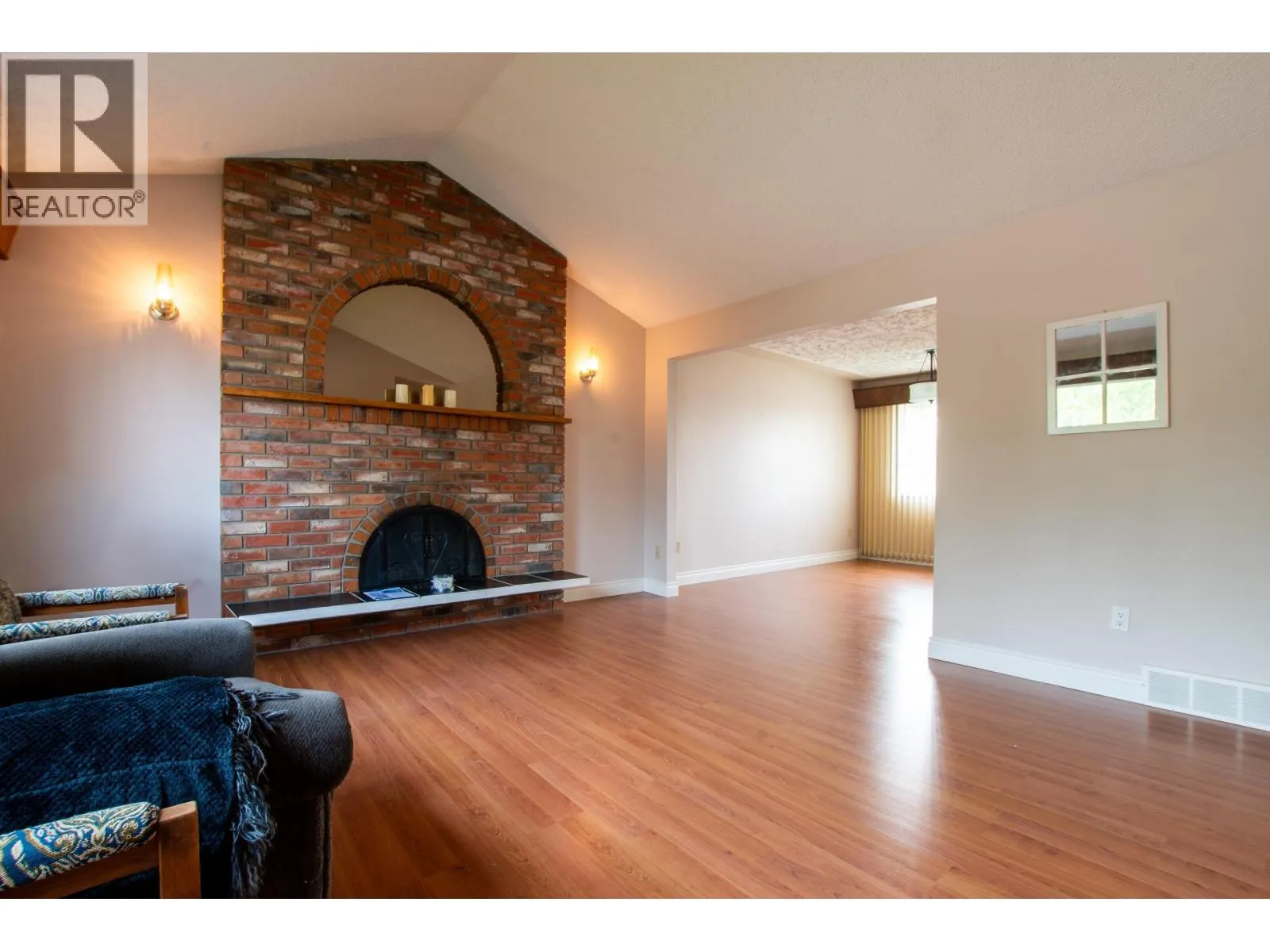 2438 MCBRIDE CRESCENT