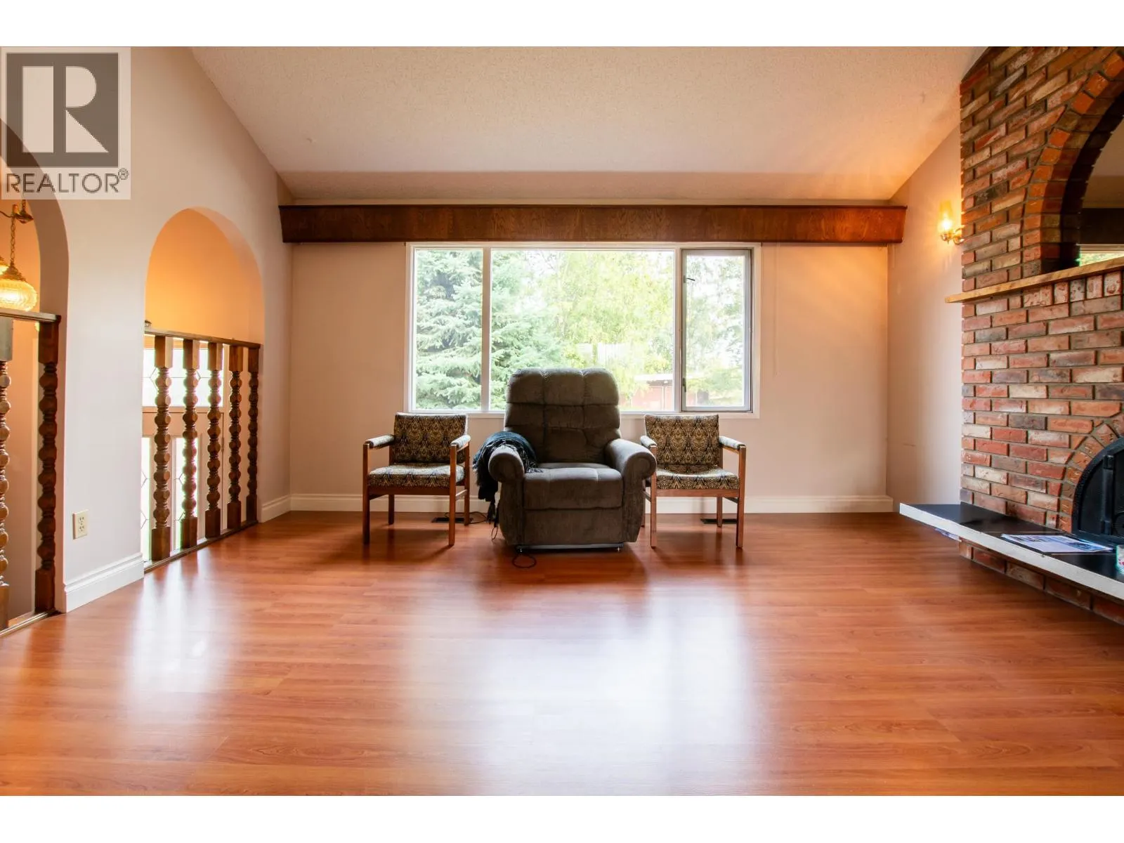 2438 MCBRIDE CRESCENT