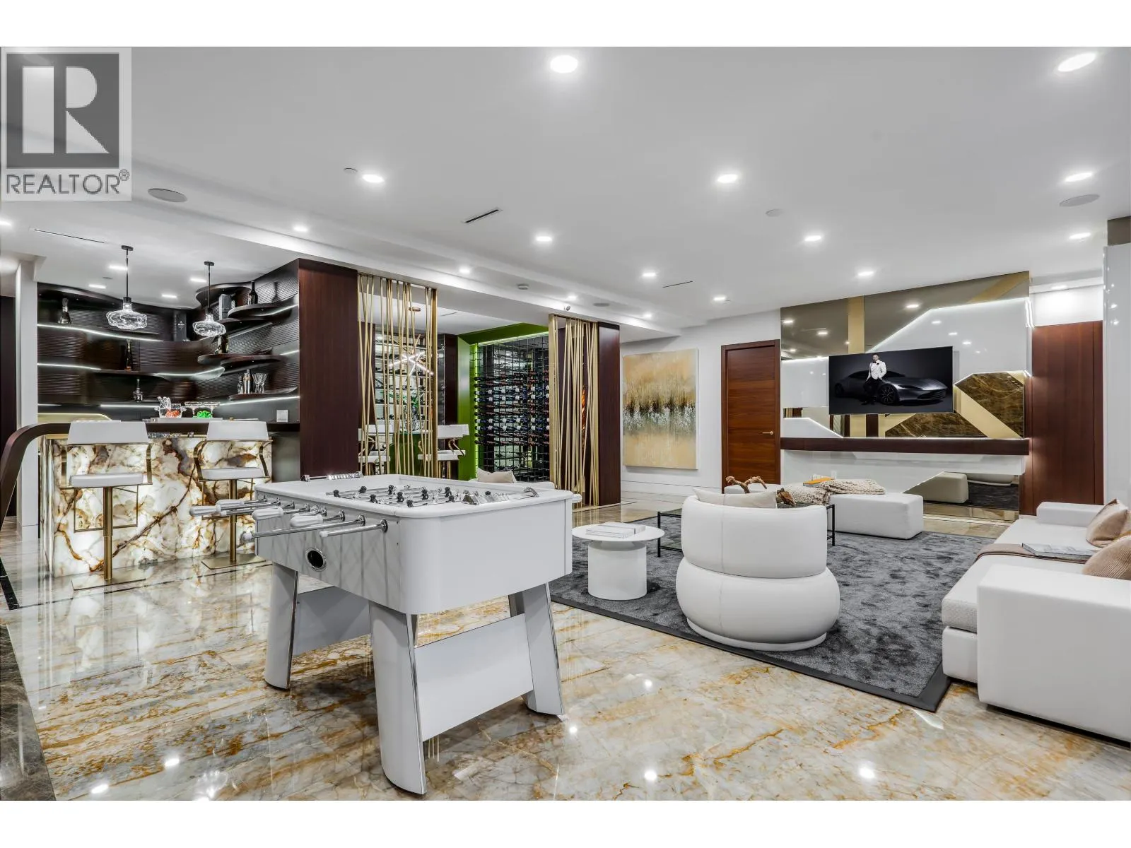1123 CRESTLINE ROAD