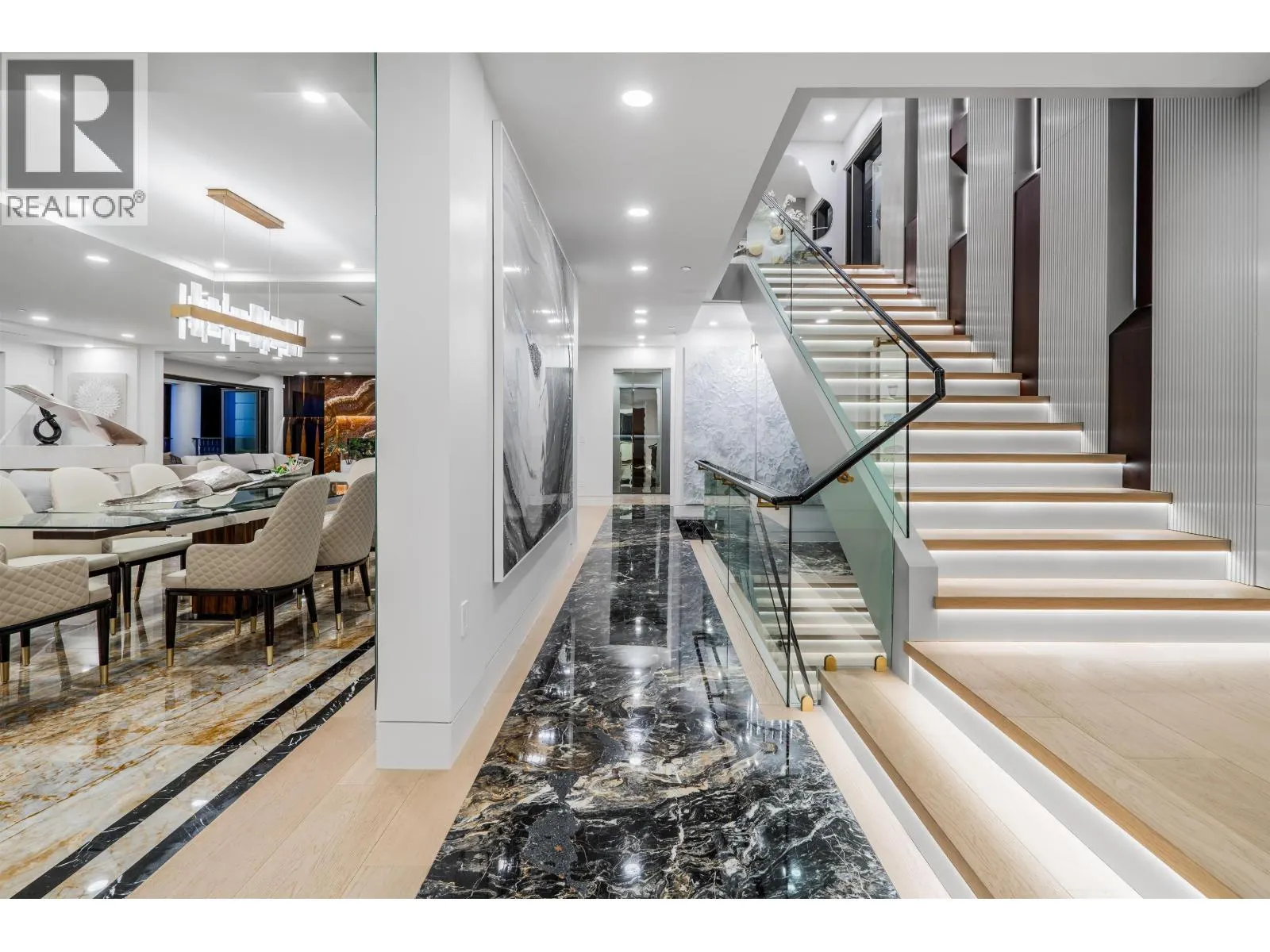 1123 CRESTLINE ROAD