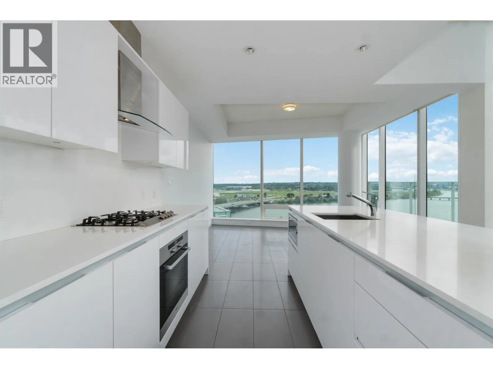 1302 5111 BRIGHOUSE WAY