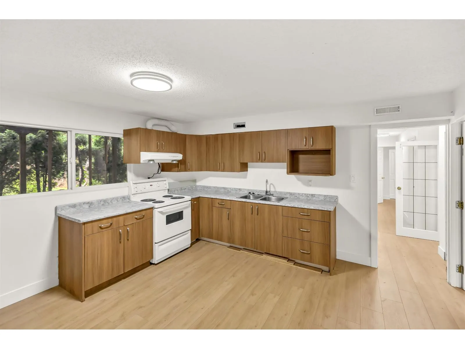 2177 GUILFORD DRIVE
