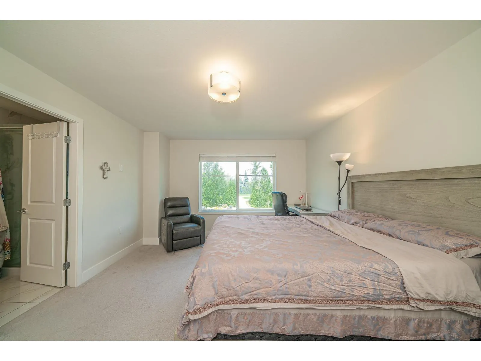 64 15665 MOUNTAIN VIEW DRIVE