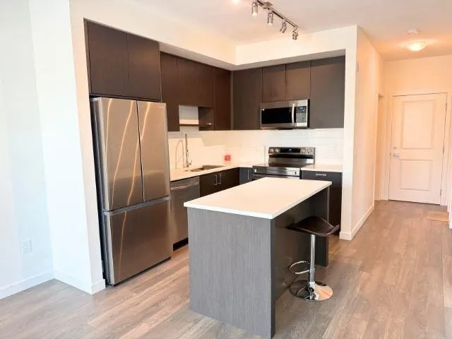 307 15858 FRASER HIGHWAY