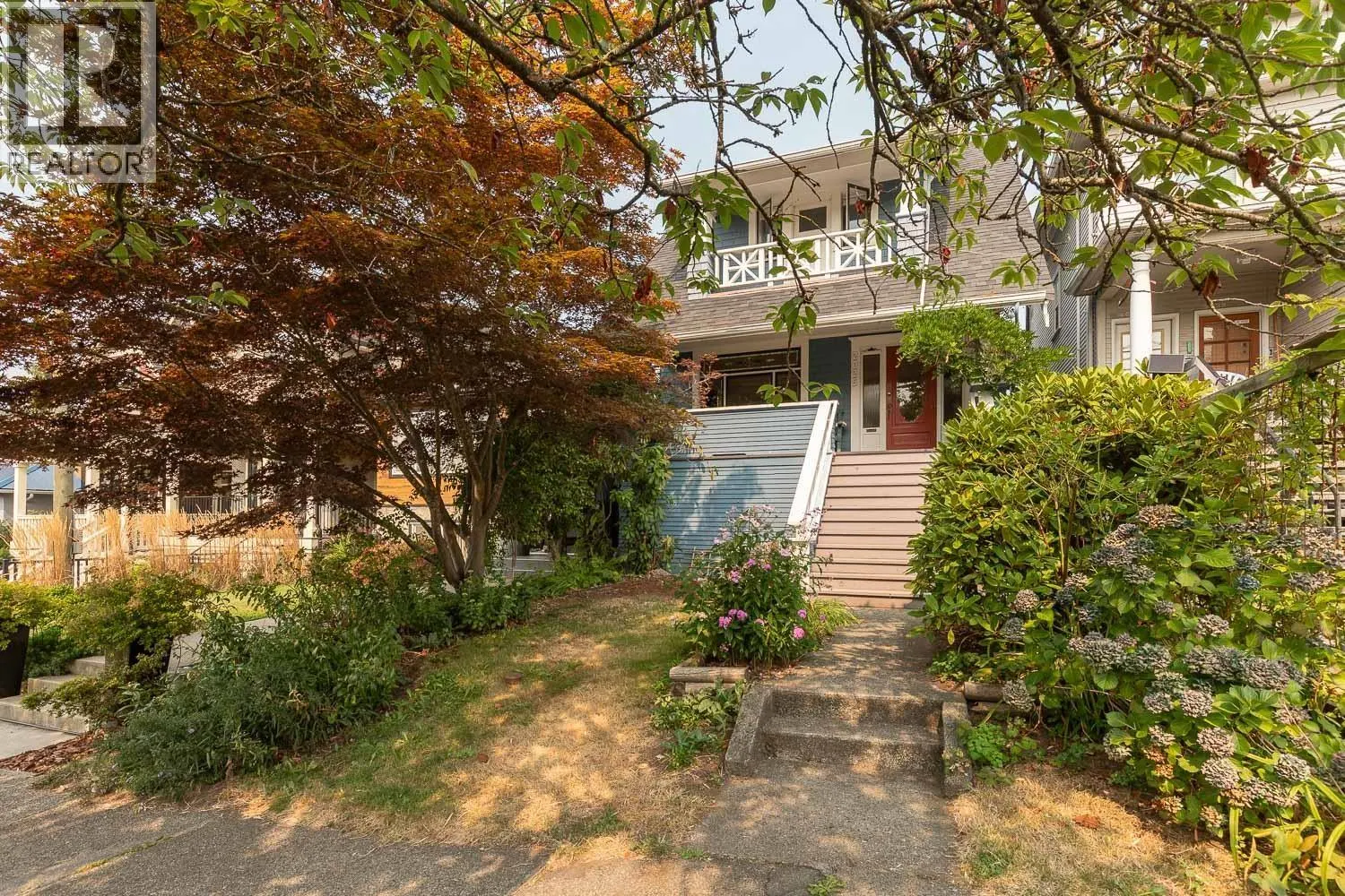 2025 CHARLES STREET