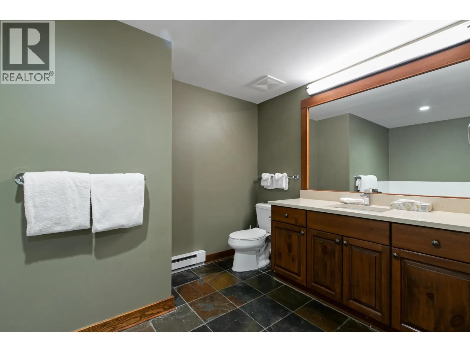 310G2 4653 BLACKCOMB WAY